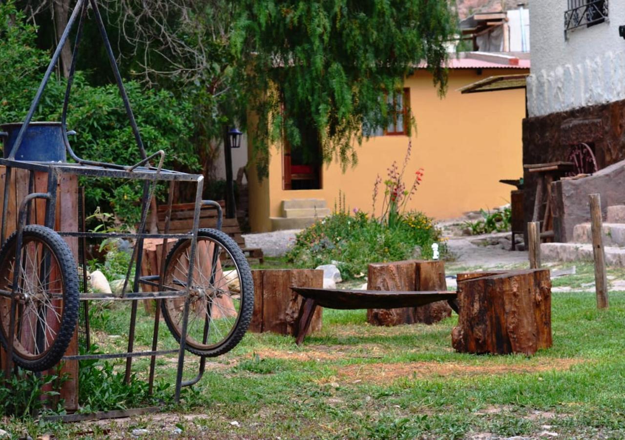Hostal La Albahaca Tilcara Bagian luar foto