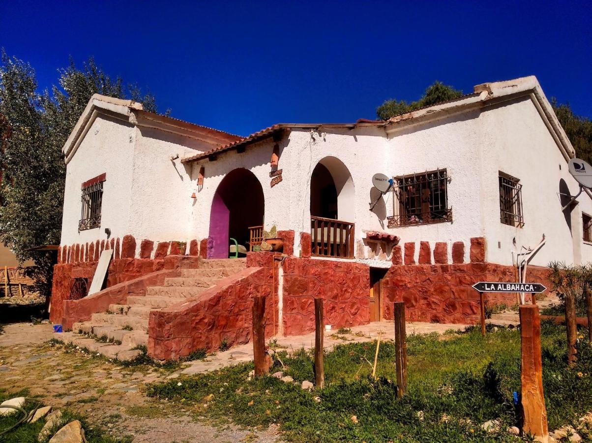 Hostal La Albahaca Tilcara Bagian luar foto